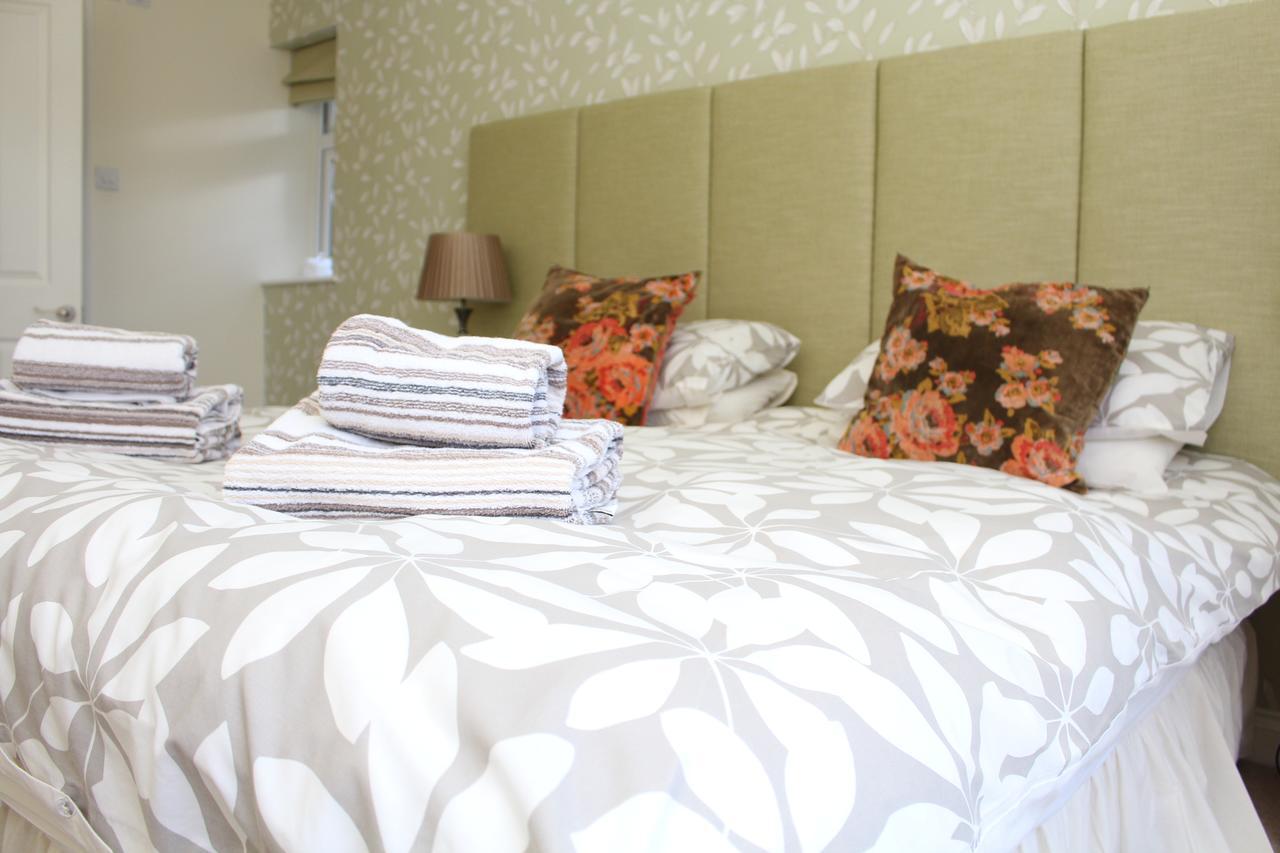 Laurels Guesthouse Witney Kültér fotó